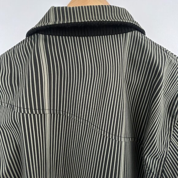 Volcom Men’s Naylor Jacket – Black and Gray Striped Zip-Up – Size Medium - Picture 8 of 14
